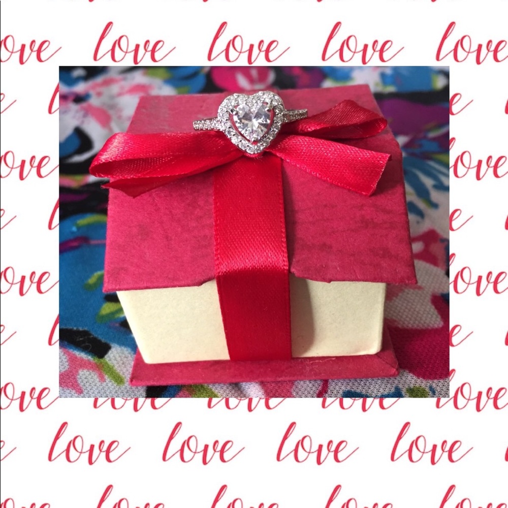 925 Sterling Silver Stamped Heart Ring